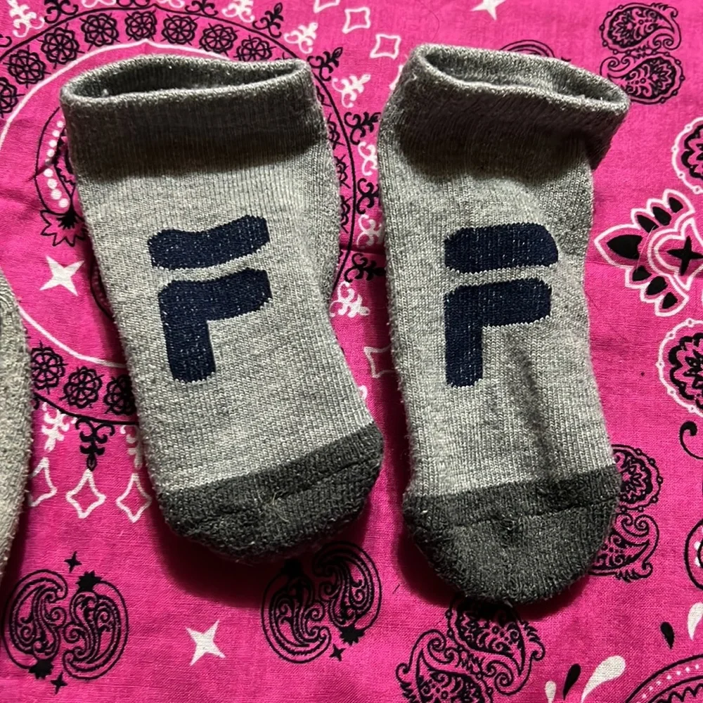 Steve Madden pairs socks